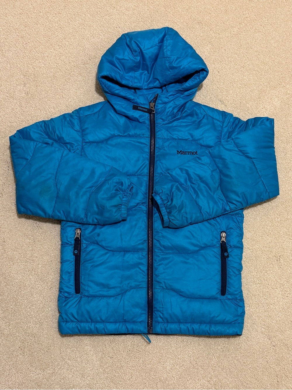 Marmot Kids 700 Down Puffer Jacket in Bright Teal Blue size M